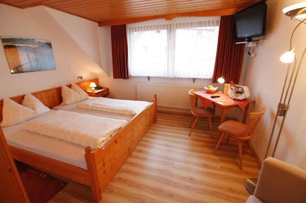 Hotel Krone Stuehlingen - Das Tor Zum Suedschwarzwald المظهر الخارجي الصورة