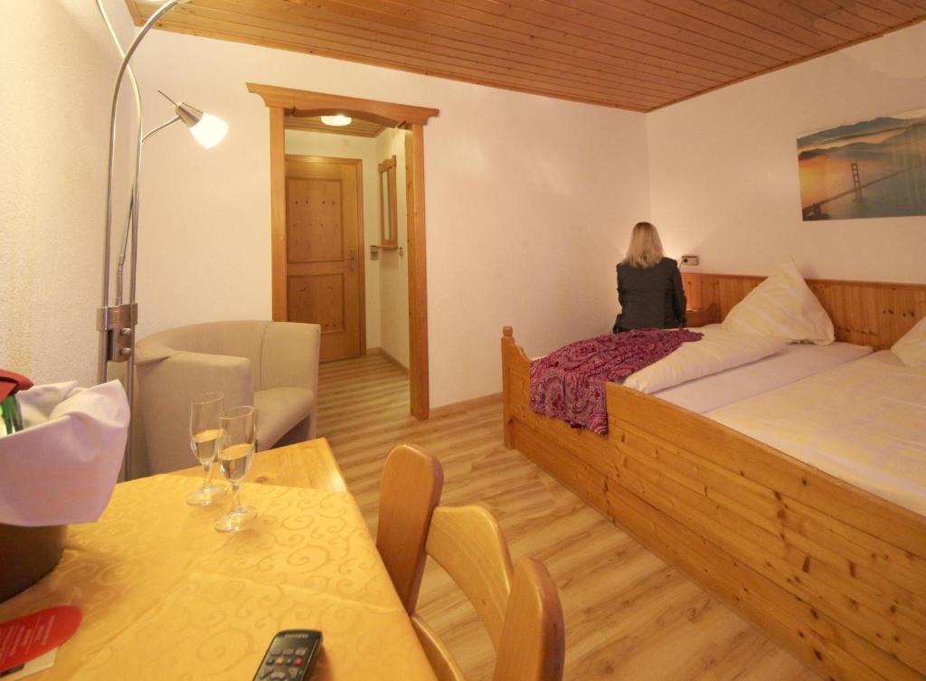 Hotel Krone Stuehlingen - Das Tor Zum Suedschwarzwald المظهر الخارجي الصورة